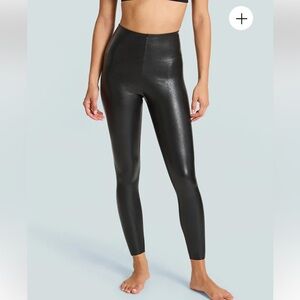 Commando leather leggings
